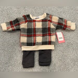 NWT Boys Isaac Mizrahi Red and Gray Plaid Top with Matching Pants Size 6-9 Mos.